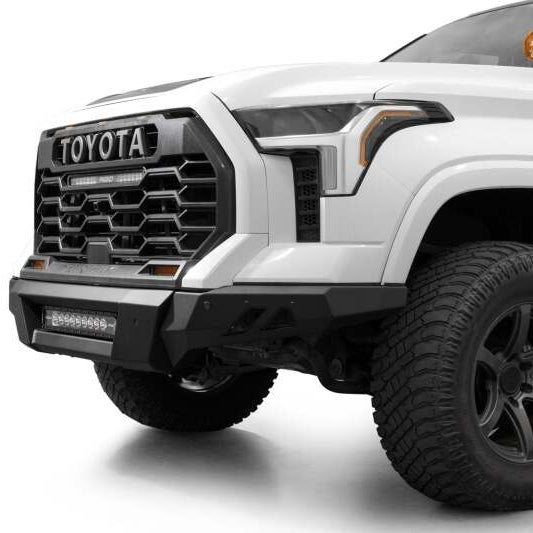 Bumper installed on Toyota Tundra front