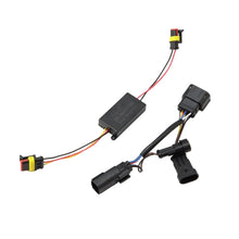Load image into Gallery viewer, Product image 1 showing the AlphaRex wiring connectors identified as ARX620015.