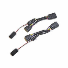 Load image into Gallery viewer, Product image 1 showing the AlphaRex wiring connectors identified as ARX810022.