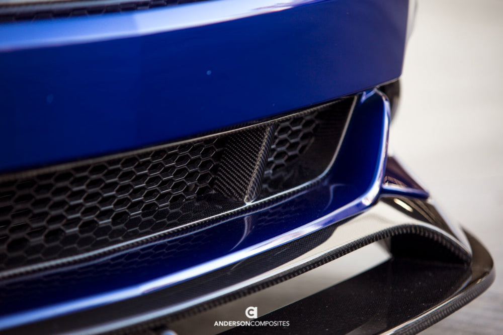 Side profile angle showing contour and precision alignment of Mustang lower grille