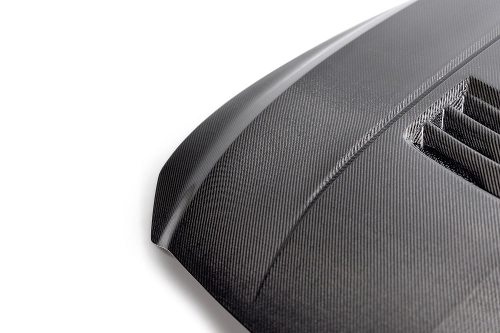 Top view of Anderson Composites CT5-V Blackwing carbon fiber hood vent detail