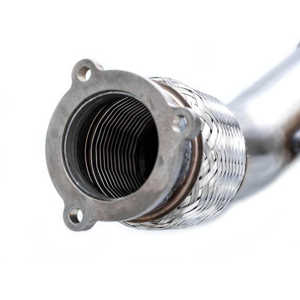 AWE Tuning 19-23 Audi C8 S6/S7 2.9T V6 AWD Touring Edition Exhaust - Diamond Black - product view 20 - AWE part 3015-43107