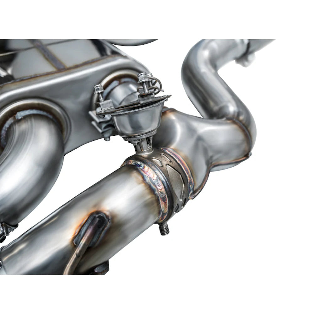 AWE Tuning 23-24 BMW G87 M2 SwitchPath Edition Exhaust - Diamond Black Tips - product view 9 - AWE part 3025-43487