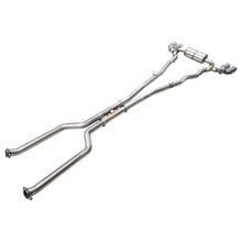 Load image into Gallery viewer, AWE Tuning BMW G90/G99 M5 Touring Edition Cat-Back Exhaust - Chrome Silver Tips - product view 7 - AWE part 3015-42790
