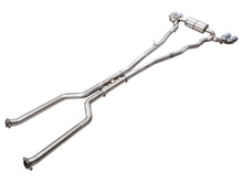 Load image into Gallery viewer, AWE Tuning AWE Tuning BMW G90/G99 M5 Touring Edition Cat-Back Exhaust - Chrome Silver Tips