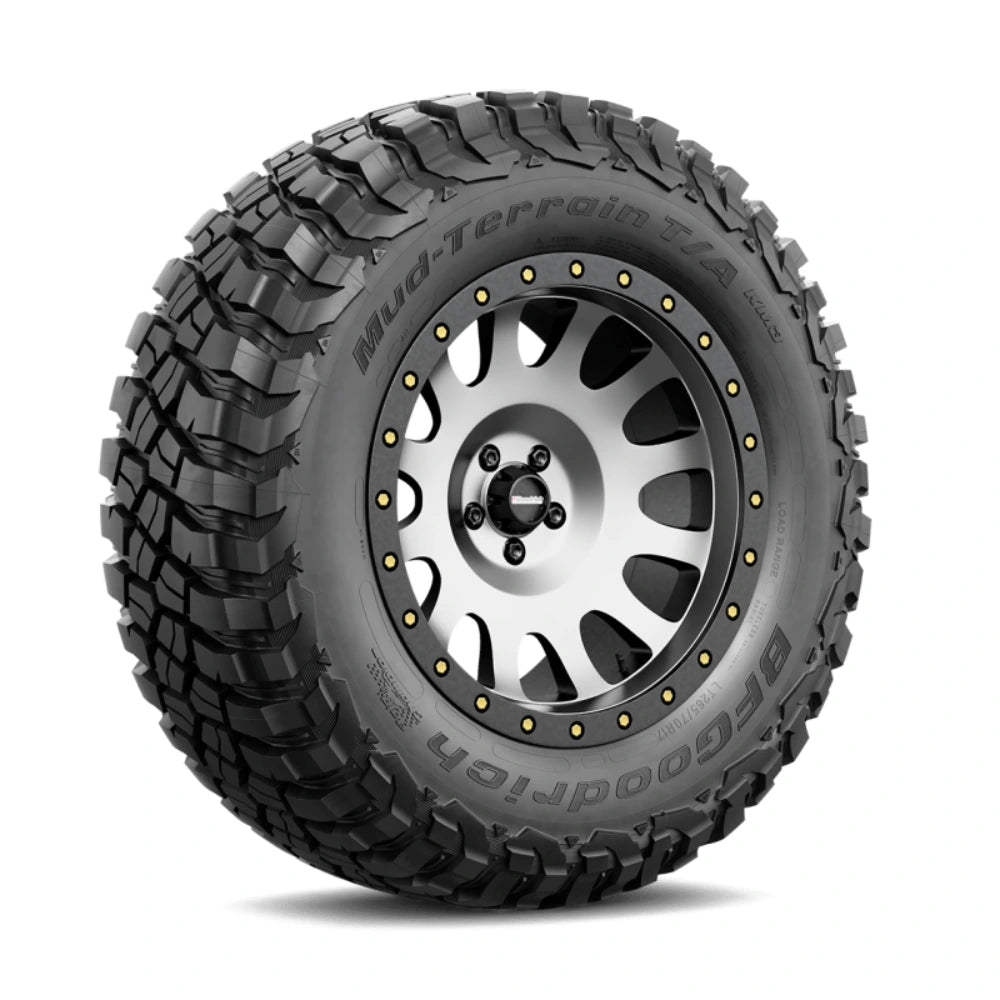 BFGoodrich Mud-Terrain T/A KM3 32X11.50R15LT 113Q - BFGoodrich 26547