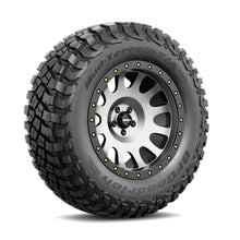Load image into Gallery viewer, BFGoodrich Mud-Terrain T/A KM3 32X11.50R15LT 113Q - BFGoodrich 26547