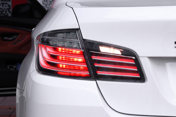 BMW M5 5 Series 2010-16 Clear LCI Style LED Taillights - Black Ops Auto Works