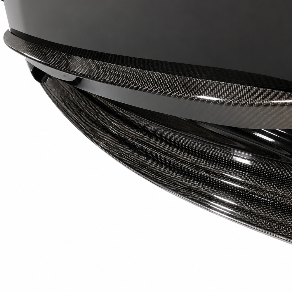 Carbon fiber weave and UV gel coat detail on Jeep Grand Cherokee trunk latch cover