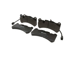 Load image into Gallery viewer, Brembo 18-19 Alfa Romeo Giulia/ Alfa Romeo Stelvio Front Low-Met Brake Pad - Brembo OE P23186