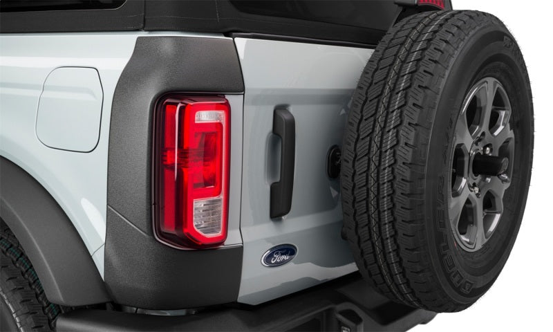 Bushwacker 21-22 Ford Bronco (2/4 Door) Trail Armor Rear Corner (2pc Rear) - Tex. Black - Black Ops Auto Works
