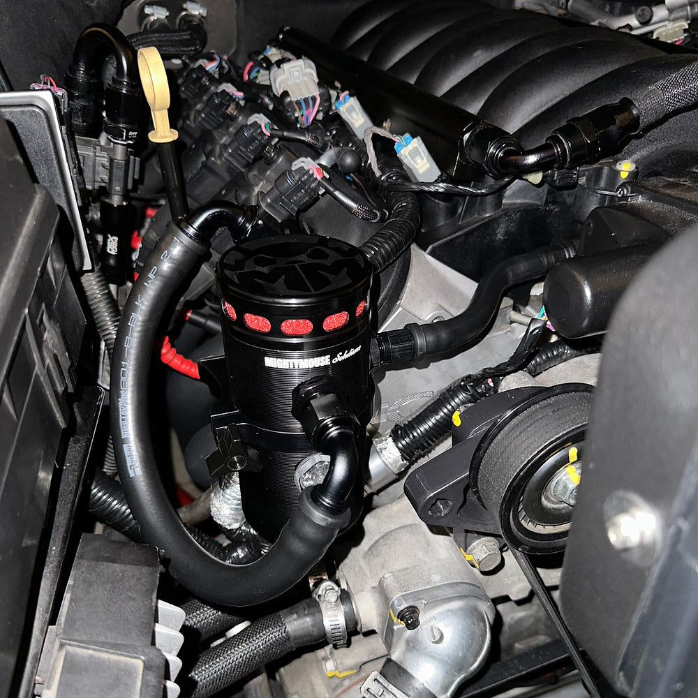 Billet can with -12AN inlets and super check valve detail