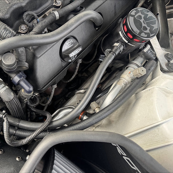 Billet can with -12AN inlets and super check valve detail