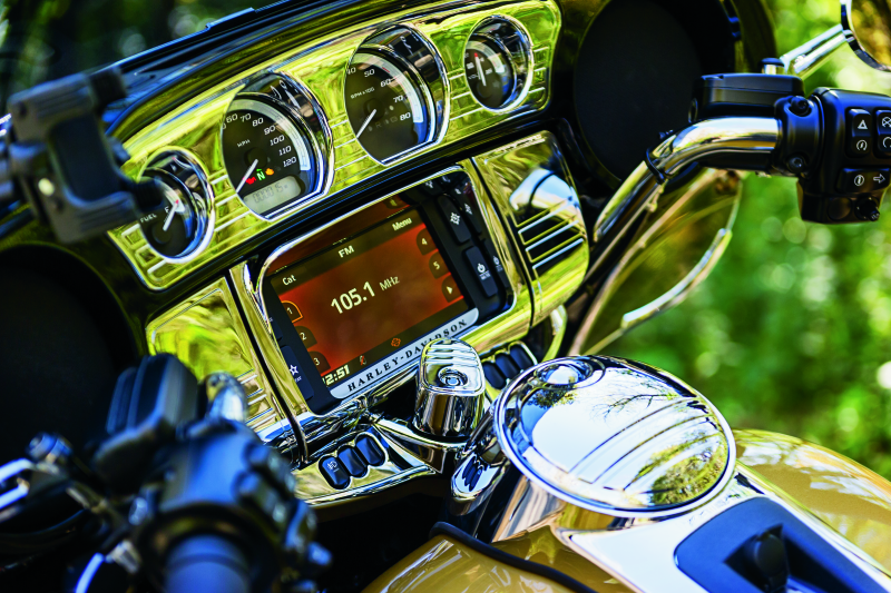 KUR7283-Kuryakyn Switch Panel Accent 14-Up Touring Models Chrome-Switch Panels-Kuryakyn