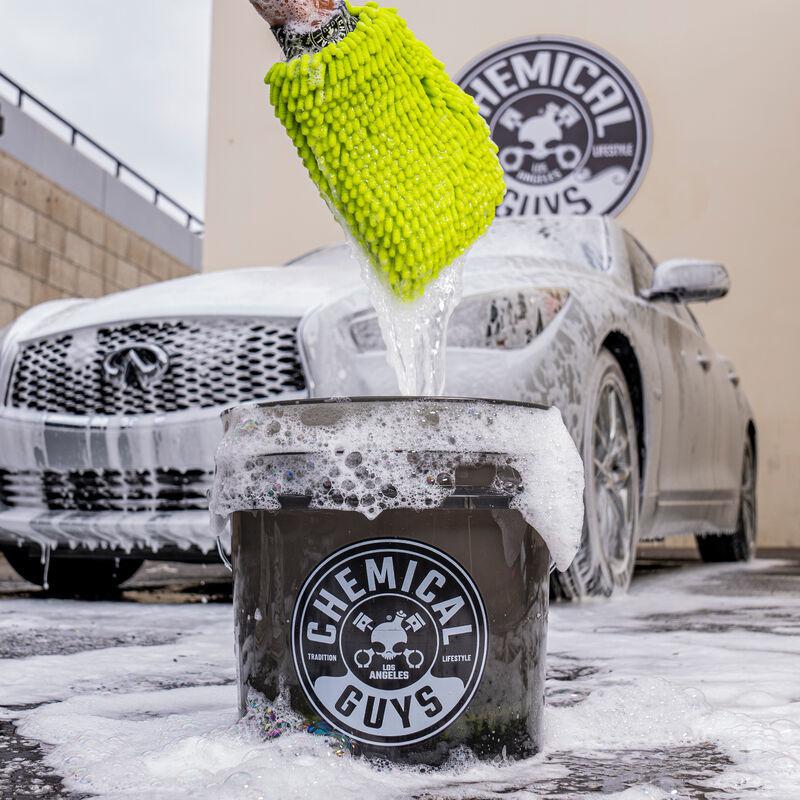 Chemical Guys Heavy Duty Detailing Bucket Smoked Black (4.5 Gal) - Black Ops Auto Works