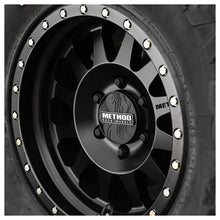 Load image into Gallery viewer, Method CP-TOPO107S-B TOPO 107 mm Snap-In Center Cap, Black, Detail View 2