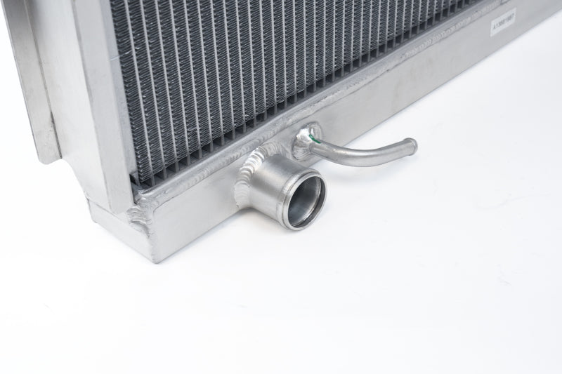 CSF 95-04 Toyota Tacoma (2.7/3.4L) Heavy Duty All-Aluminum Radiator - CSF 7212