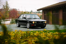 Load image into Gallery viewer, CSF BMW E28 M5 (US and Euro) / E24 M635CSi / E24 M6 High-Performance Radiator - CSF 7232