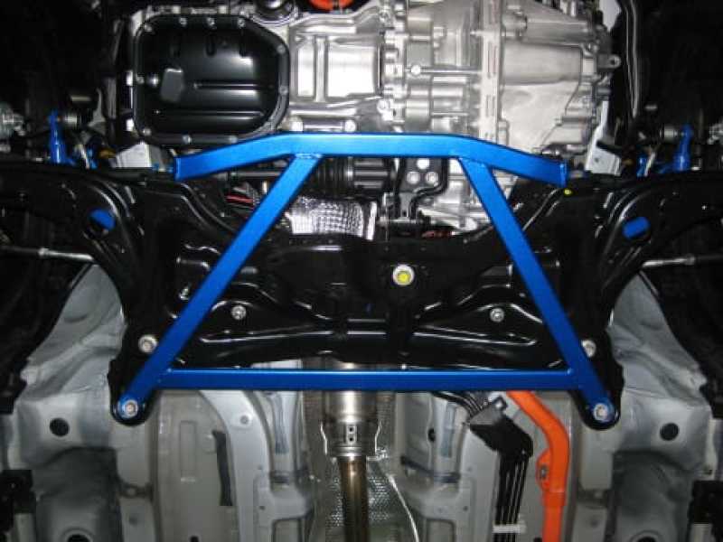 Cusco Lower Arm Bar Ver II 949 477 A Prius C Aqua Yaris