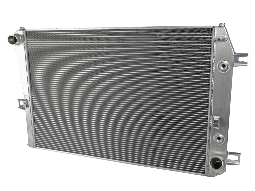 aFe aFe BladeRunner Street Series Tube & Fin Aluminum Radiator 06-10 GM Diesel Trucks 6.6L V8