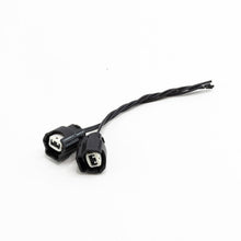 Load image into Gallery viewer, DeatschWerks Nissan Side Feed Injector Clips - Black Ops Auto Works