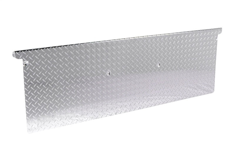 Close-up of Dee Zee diamond plate aluminum finish and edge wrap on tailgate cap