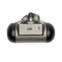 Load image into Gallery viewer, DFC 61-71 International Scout Front-L Brake Wheel Cylinder - DFC 375-71004