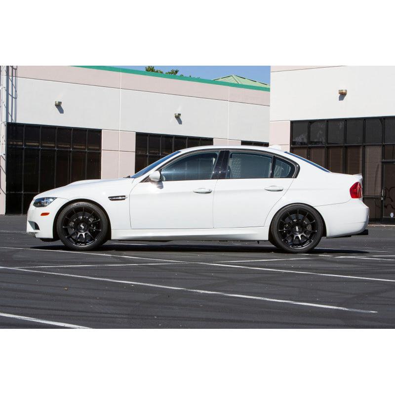 Dinan D660-0028 BMW M3 Axle-Back Exhaust - product image 3