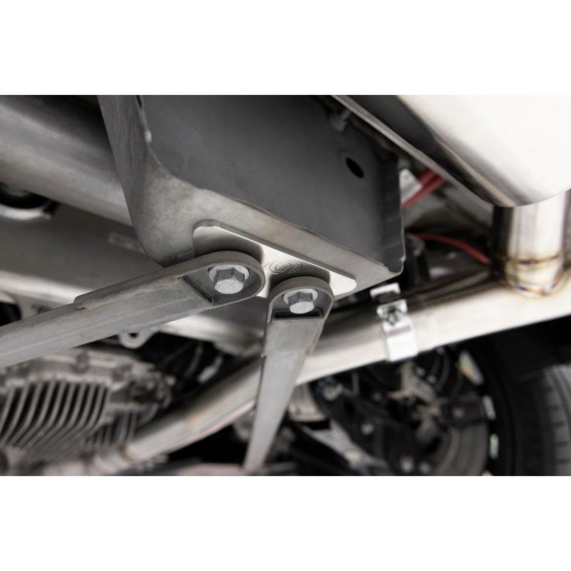 Dinan D660-0090-BLK BMW X5 M/X6 M Axle-Back Exhaust - product image 6