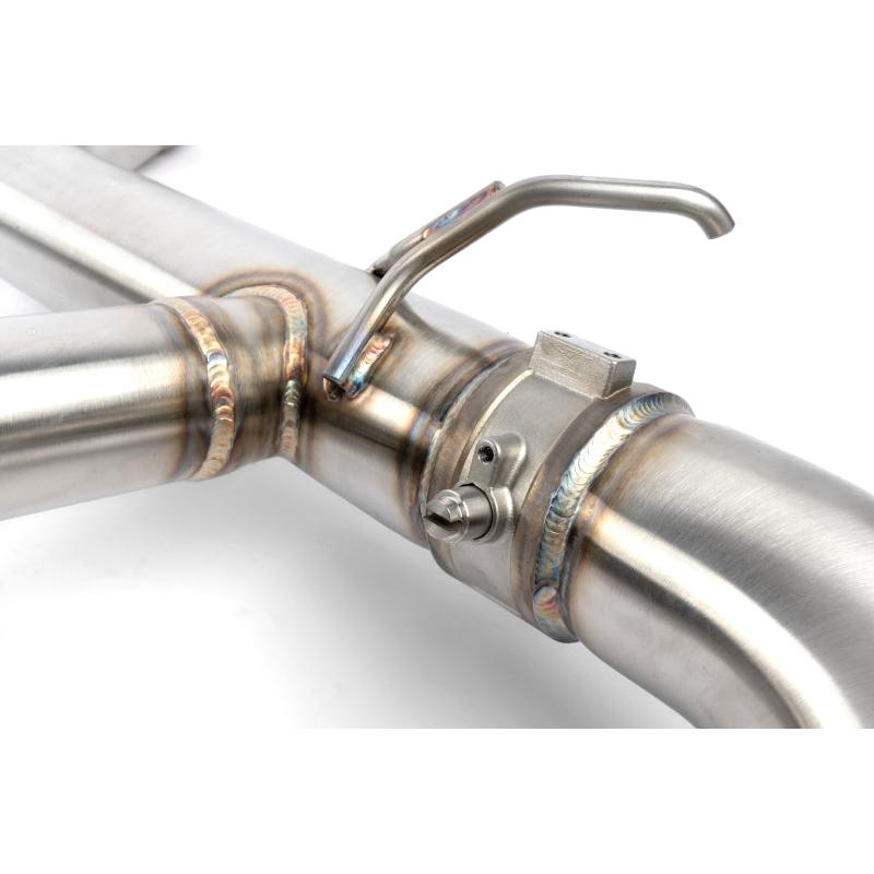 Dinan D660-0096-BLK Toyota GR Supra Axle-Back Exhaust - product image 3