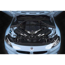 Load image into Gallery viewer, Dinan D590-0005 BMW M2/M3/M4 Matte Carbon Fiber Engine Cover - product image 3