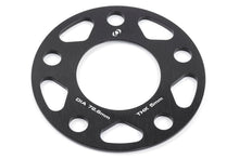 Load image into Gallery viewer, Dinan Wheel Spacers - 5x120 - 72.6mm CB - 5mm Thick (Set of 2) - Dinan DNND210-2035