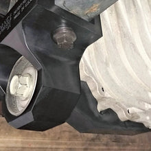Load image into Gallery viewer, Per4Mance Development DIRS-G Differential Brace close-up with hardware and bushing