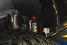 Load image into Gallery viewer, DV8 INFEND-08RB Bronco inner fenders with raw aluminum mesh accent panels
