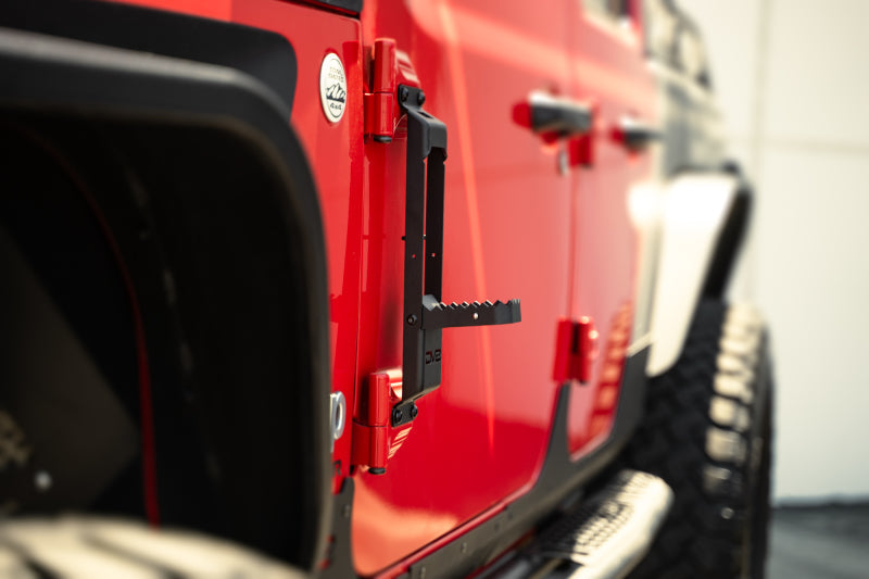 DV8 Offroad 07-23 Jeep Gladiator/Wrangler JT/JK/JL Hinge Mounted Step-Side Steps-DV8 Offroad-810087812485-
