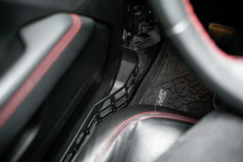 DV8 Offroad DV8 Offroad 18-20 Jeep Wrangler (JL)/Gladiator (JT) Front Door Pocket Molle Panels