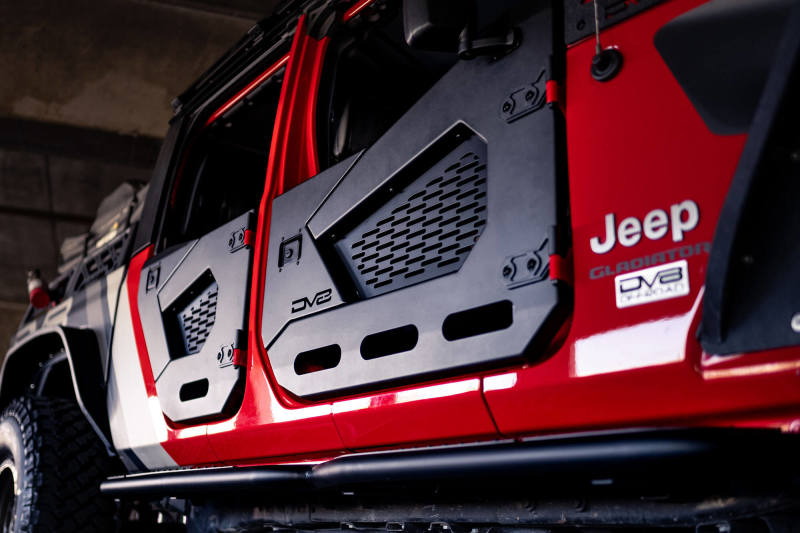DV8 Offroad 18-22 Jeep Wrangler JL/JT Spec Series Half Doors - Front Set - Black Ops Auto Works