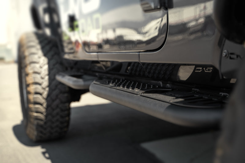 DV8 Offroad 18-23 Jeep Wrangler JL 4 Door Body/Pinch Weld Mounted Step-Side Steps-DV8 Offroad-810087812461-