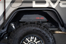 Load image into Gallery viewer, DV8 Offroad 20-23 Jeep Gladiator JT Slim Fender Flares-Fenders-DV8 Offroad-810087812515-