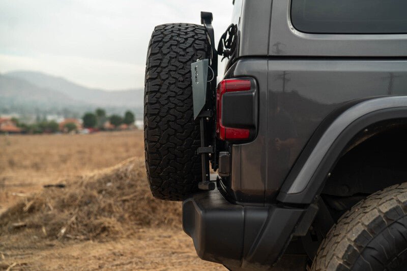 DV8 Offroad DV8 Offroad 2018-2025 Jeep Wrangler JL Tailgate Reinforcement Molle Panel