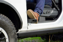 Load image into Gallery viewer, DV8 Offroad DV8 Offroad 2021+ Ford Bronco Foot Peg Pair - Black