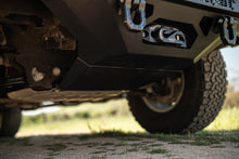 Load image into Gallery viewer, DV8 Offroad DV8 Offroad 2022+ Chevrolet Silverado 1500 Offroad Spec Series Front Bumper w/ Winch