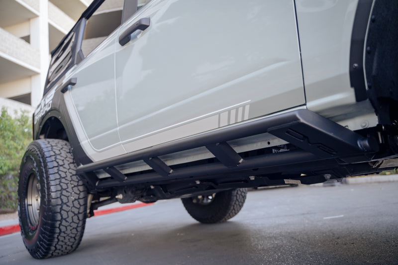 DV8 Offroad 21-22 Ford Bronco FS-15 Series Rock Sliders - Black Ops Auto Works