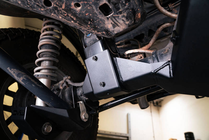 DV8 Offroad 21-22 Ford Bronco Rear Differential Skid Plate - Black Ops Auto Works