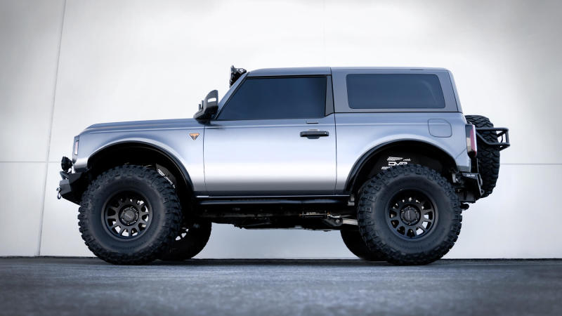 DV8 Offroad 21-23 Ford Bronco OE Plus 2-Door Side Steps - Black Ops Auto Works