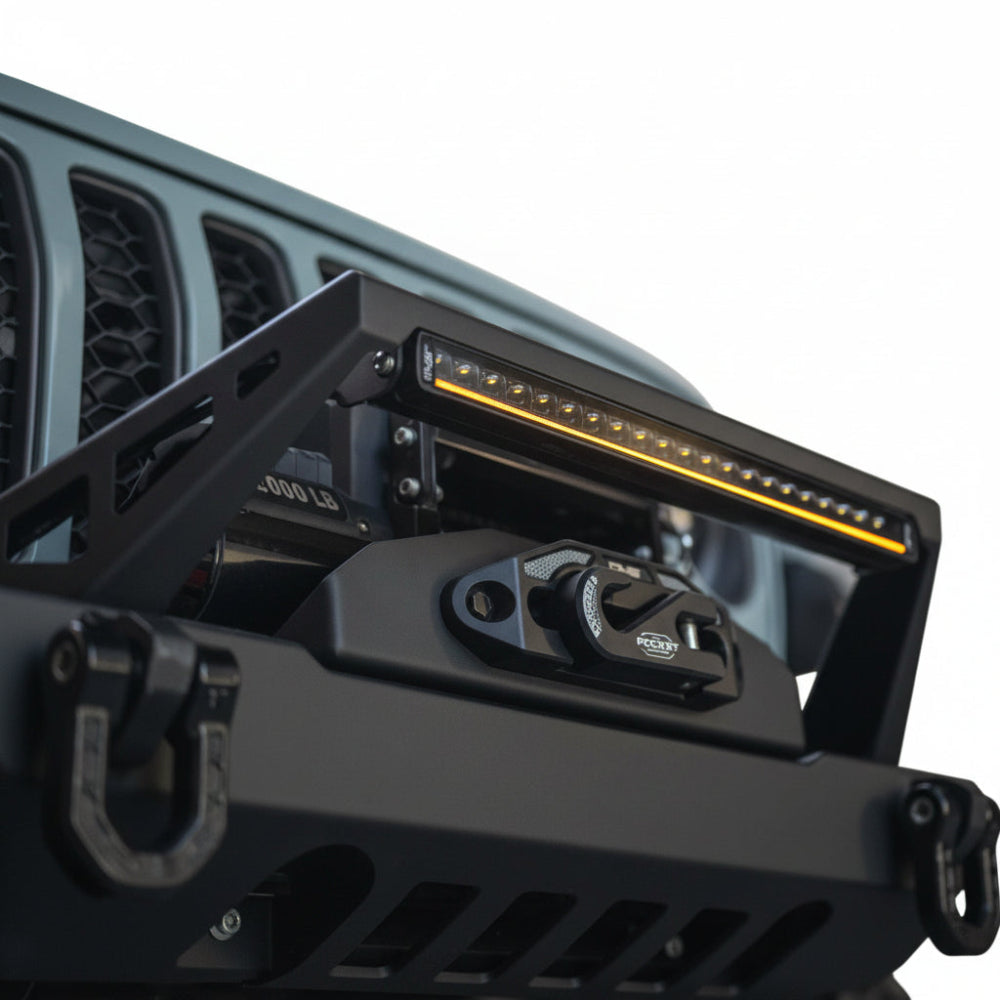 DV8 Offroad light bar detail view 7