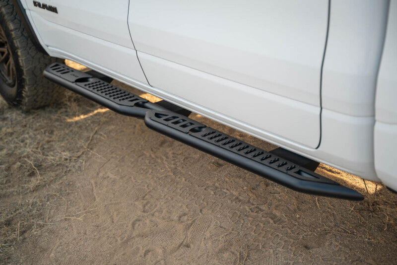 DV8 Offroad 19-25 RAM 1500 Crew Cab OE Plus Side Steps - Black Steel - DV8 Offroad DVESRDR1-01