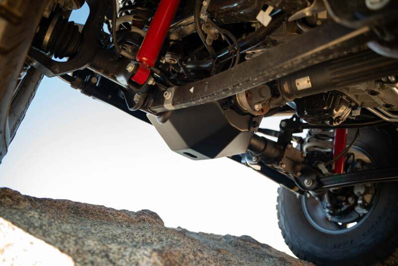 dv8-jeep-bolt-on-front-skid-plate