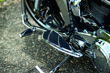 Load image into Gallery viewer, KUR5790-Kuryakyn Phantom Shift Peg Chrome-Footpegs-Kuryakyn