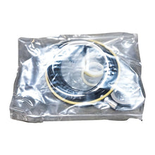Load image into Gallery viewer, Fabtech FTS86154 product components on white